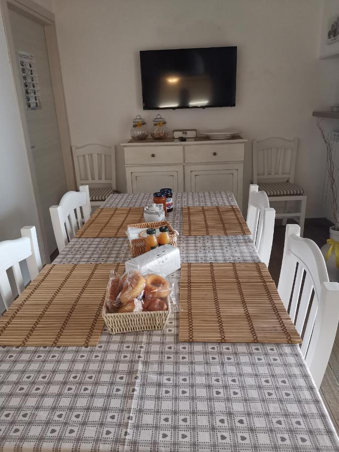 הוילה מונטלבאנו Casa Magnolia מראה חיצוני תמונה