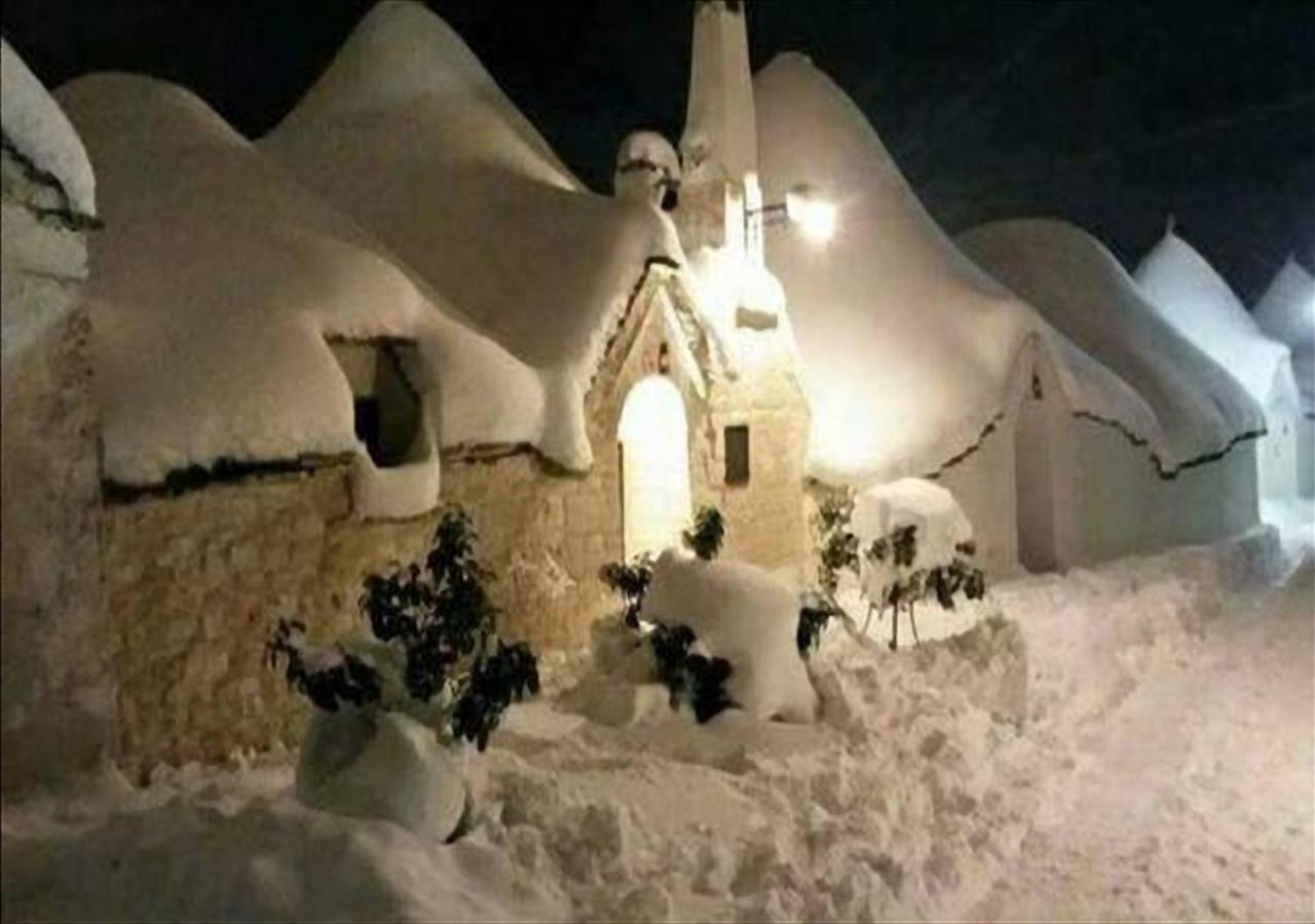 הוילה מונטלבאנו Casa Magnolia מראה חיצוני תמונה